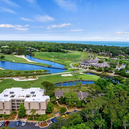 Sea Pines Plantation Club 3 Bedroom Condo Near Beach & Golf Spectacular Views & Location